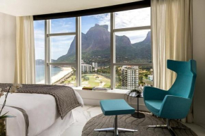 Luxuoso Hotel Nacional - Suíte com Banheira